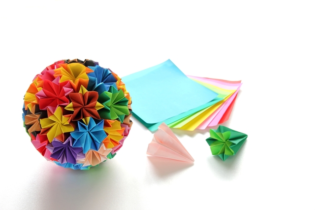 折り紙くす玉の簡単な手作り方法や作り方・DIY・レシピ