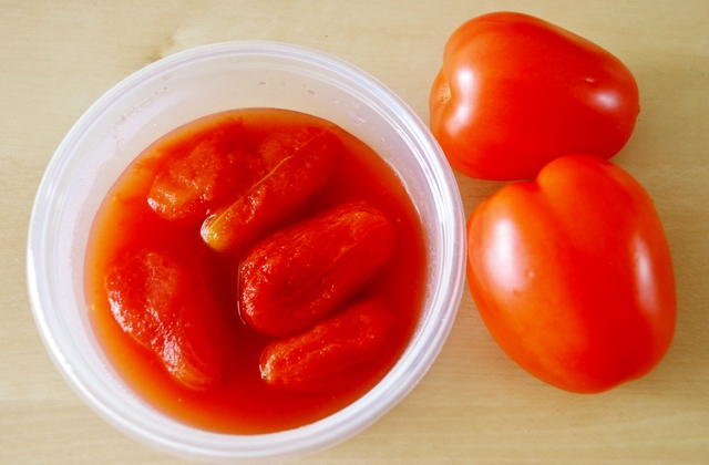 ホールトマトの簡単な手作り方法や作り方・DIY・レシピ